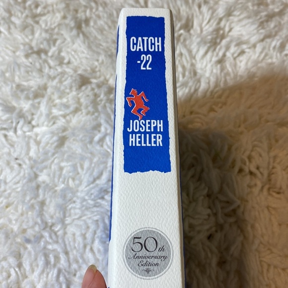 CATCH - 22 a Novel by JOSEPH HELLER 50th Anniversary Edition - Picture 2 of 5